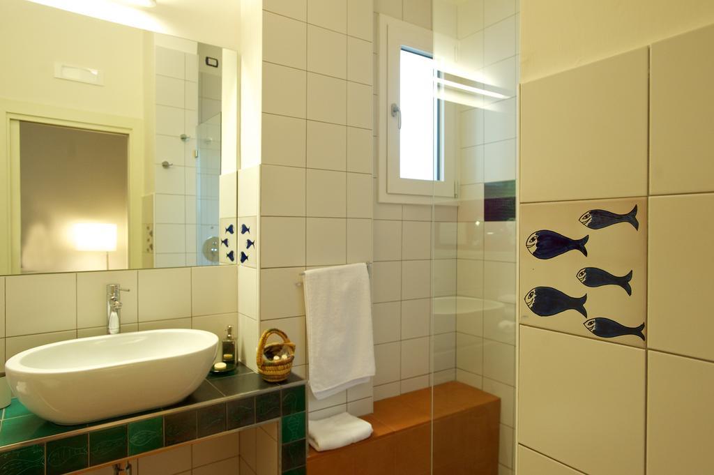 Haripergo Apartments A Bridge For Amalfi Coast ซาแลร์โน ห้อง รูปภาพ