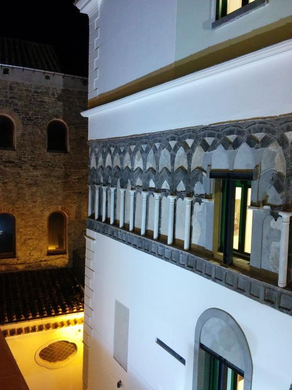 Haripergo Apartments A Bridge For Amalfi Coast ซาแลร์โน ห้อง รูปภาพ
