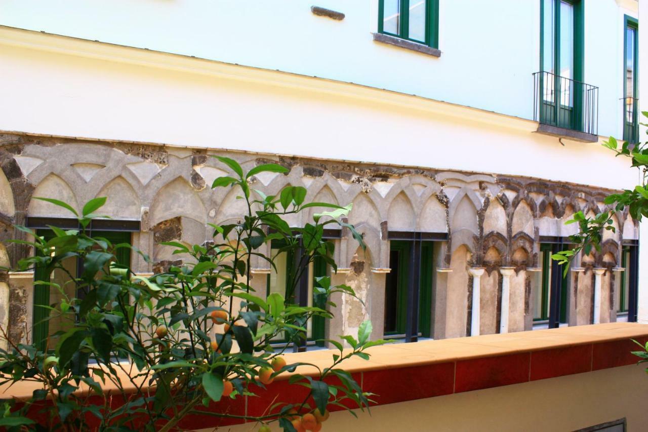 Haripergo Apartments A Bridge For Amalfi Coast ซาแลร์โน ภายนอก รูปภาพ